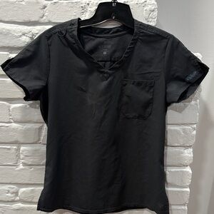 MEDCOUTURE SCRUB TOP